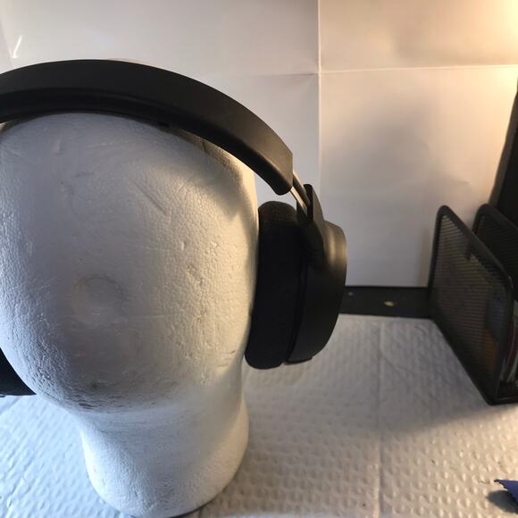 STEEL SERIES WIRED HEADSET - Picture 3 of 8